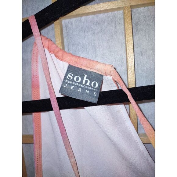 Soho Jeans Ombre Sleeveless Blouse - Picture 3 of 15